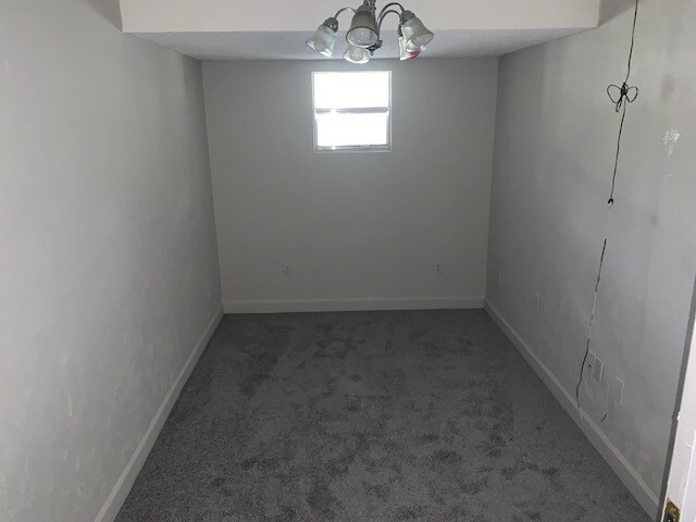 Building Photo - 418 Benson St