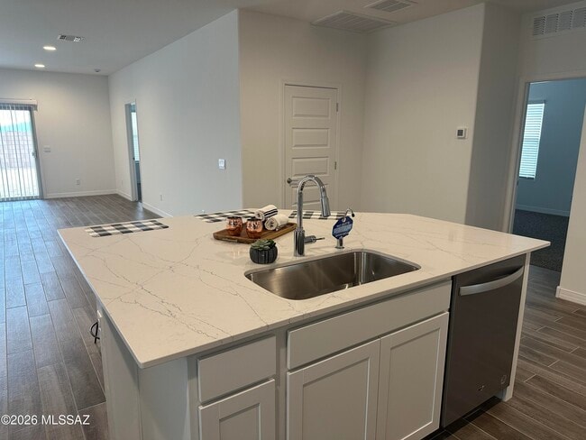 Building Photo - 5497 W Summer Vw Dr