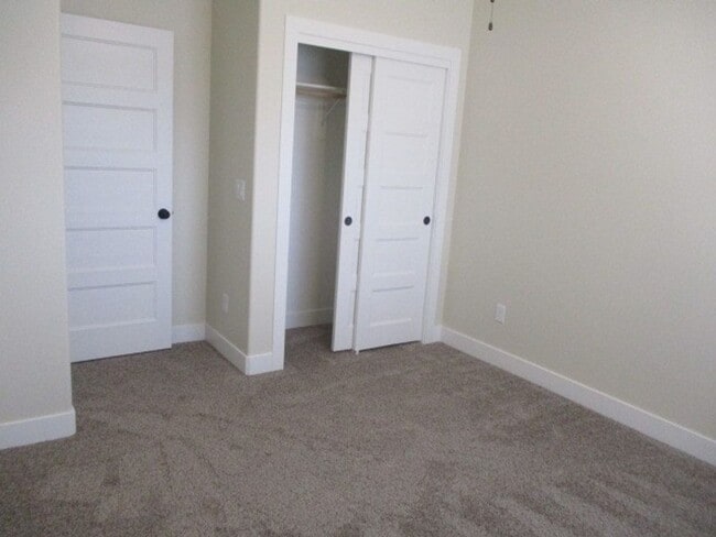 Building Photo - 133 N 900 W