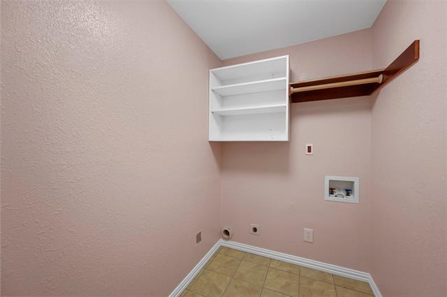 Building Photo - 301 W Grenoble Dr