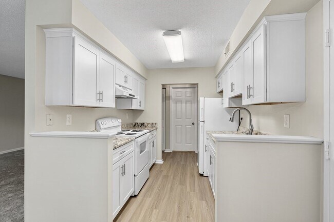 Building Photo - 6 Beal's Cove Rd