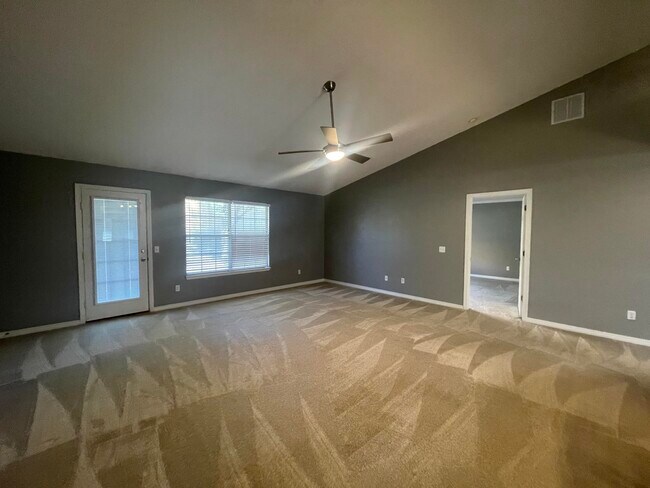 Building Photo - 5196 Whitehurst Ln