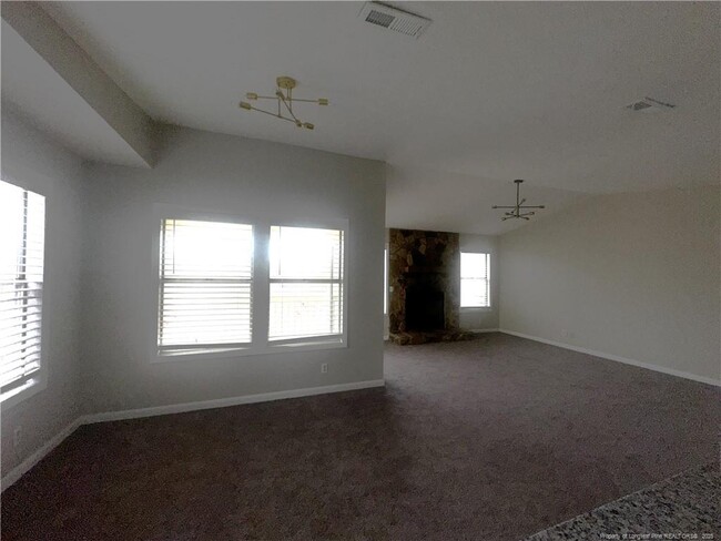 Building Photo - 6732 Willowbrook Dr