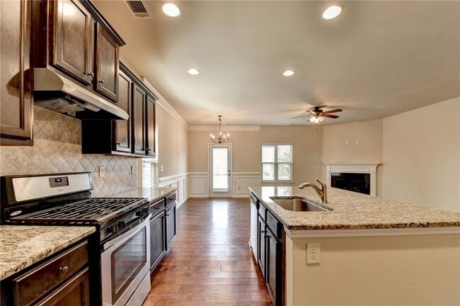 Building Photo - 2520 Morgan Chase Dr