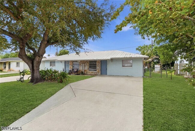 Building Photo - 1195 S Alhambra Cir