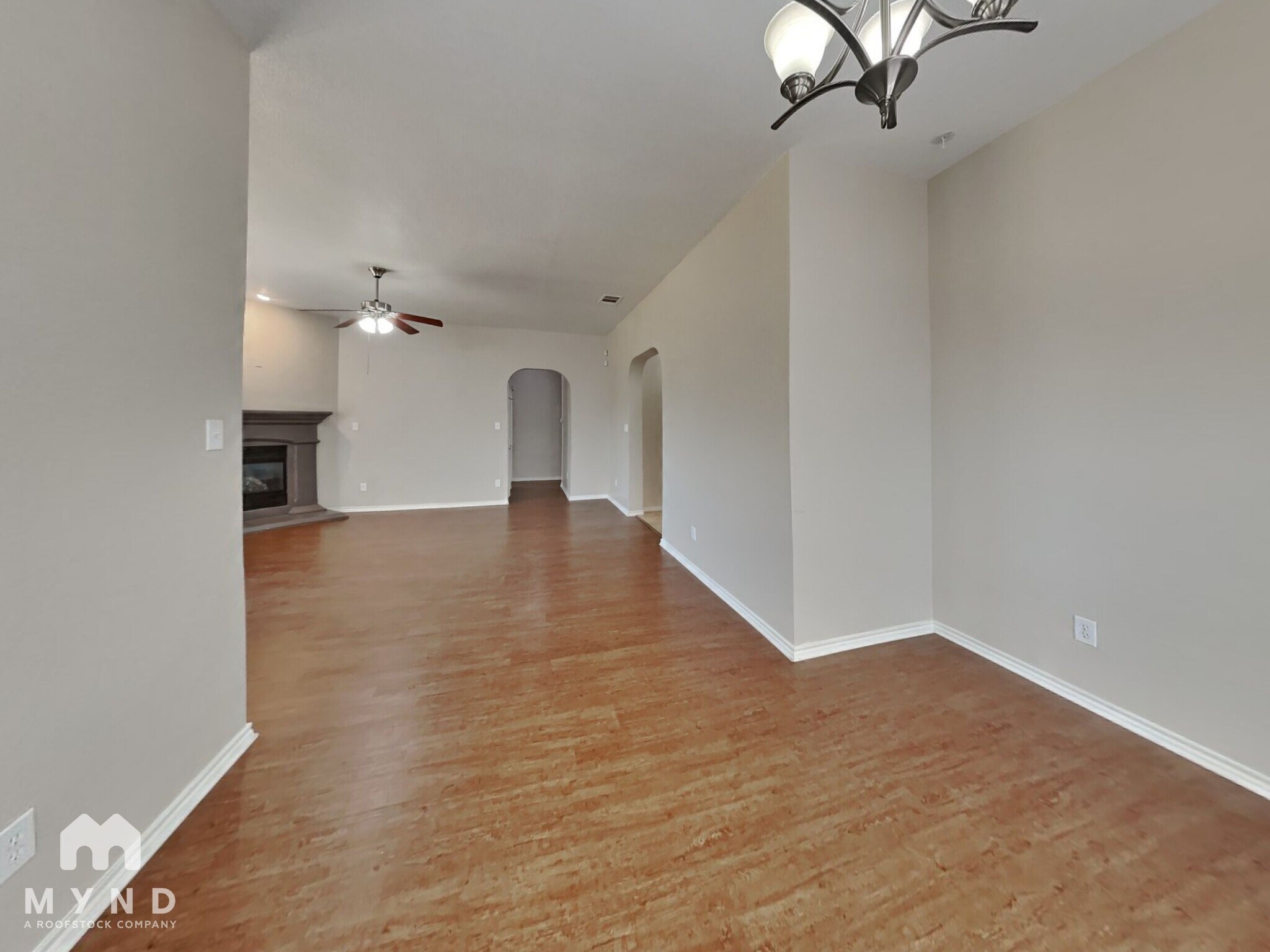 Building Photo - 10224 Ash Creek Ln