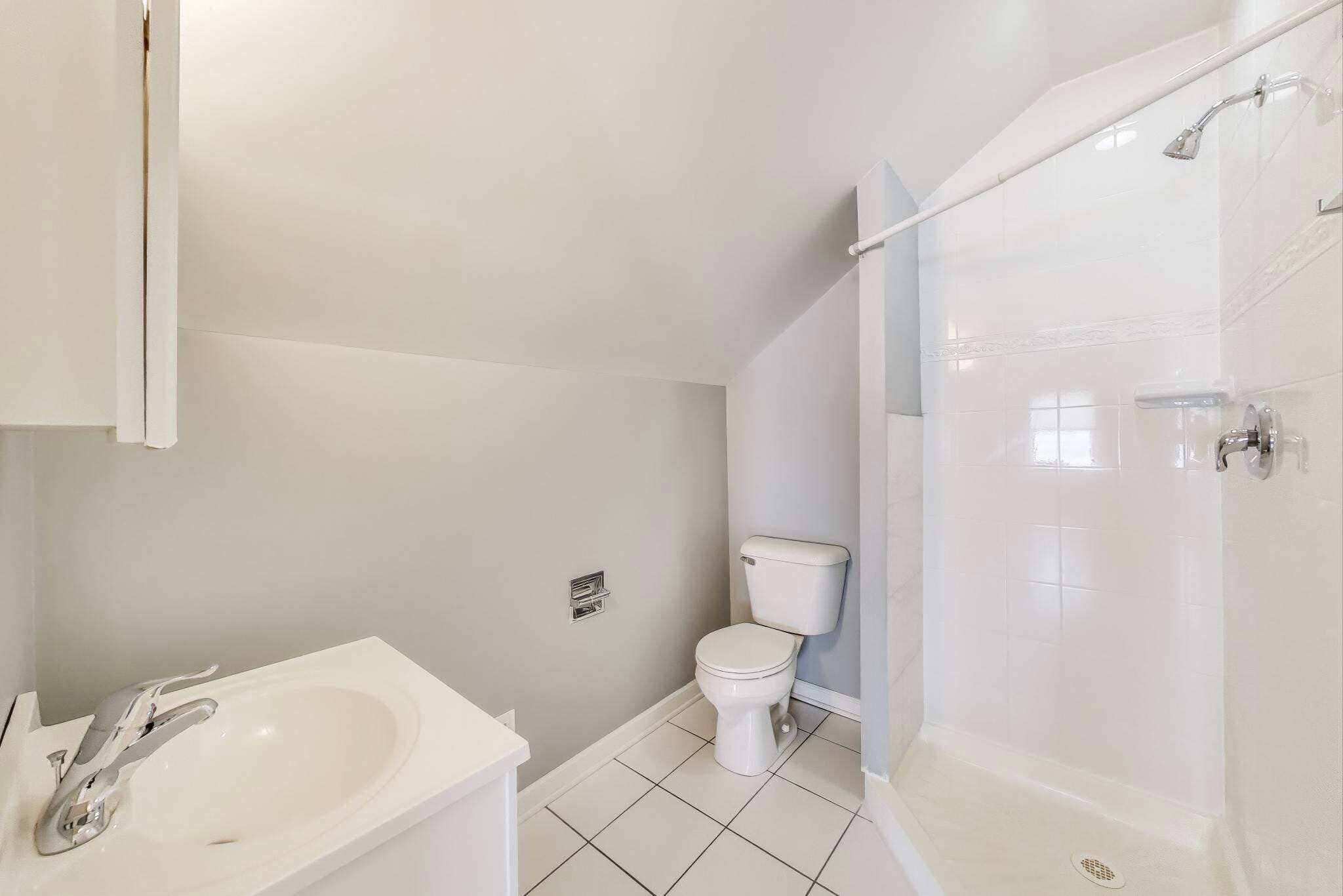 Building Photo - 4118 Prairie Ave