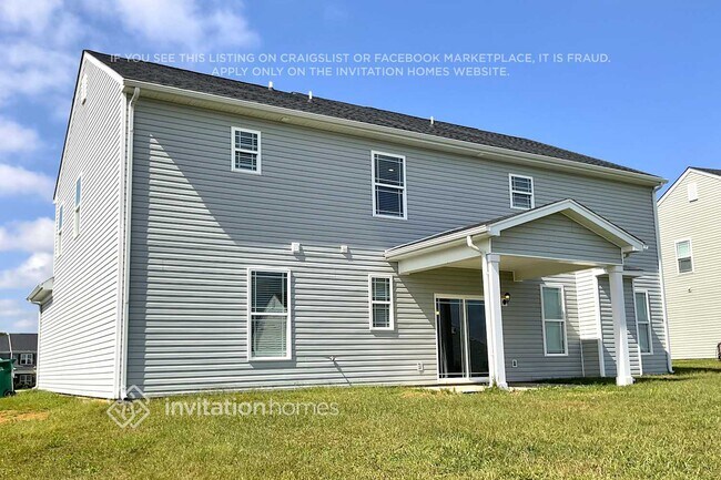 Building Photo - 1079 Vanguard Dr
