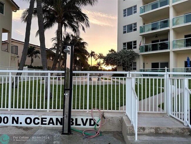 Building Photo - 6000 N Ocean Blvd