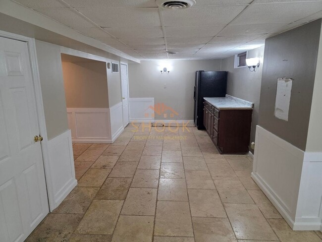 Building Photo - UNIQUE AND COZY 3 BR + BONUS ROOM HOME