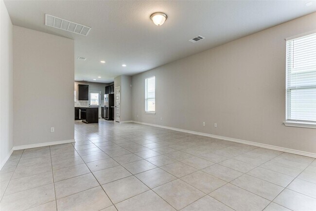 Building Photo - 341 Trellis Blvd