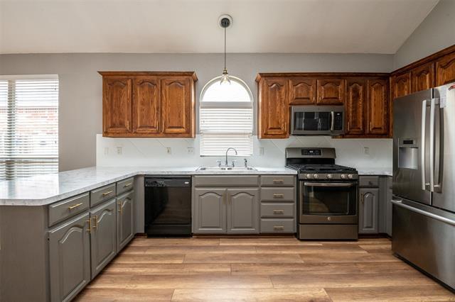 Building Photo - 9125 Vineyard Ln