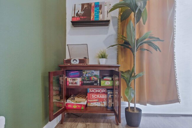 Building Photo - 6029 Benton St