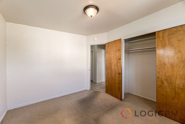 Building Photo - 783 E 1400 S