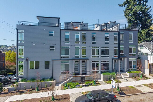 Building Photo - 3605 Linden Ave N