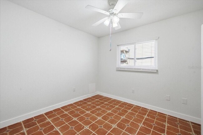 Building Photo - 7527 Hatteras Dr