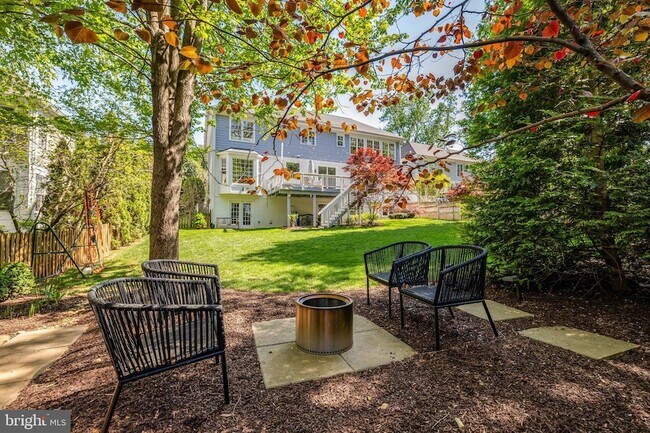 Building Photo - 1926 Poole Ln