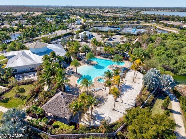 Building Photo - 28029 Sanibel Sands St