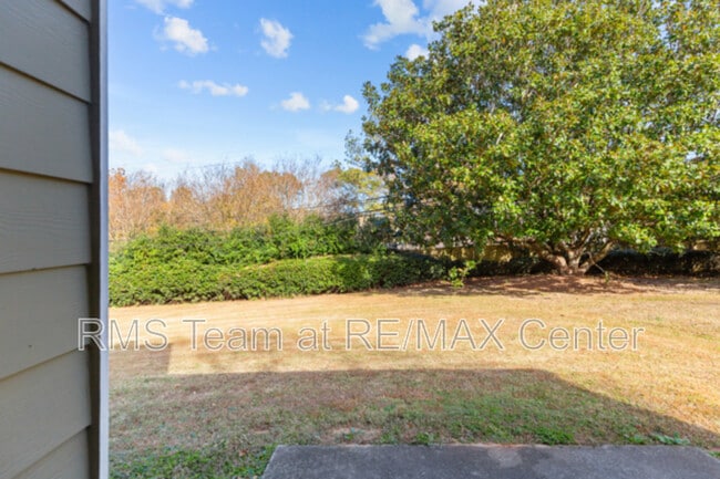 Building Photo - 236 Mateo Walk