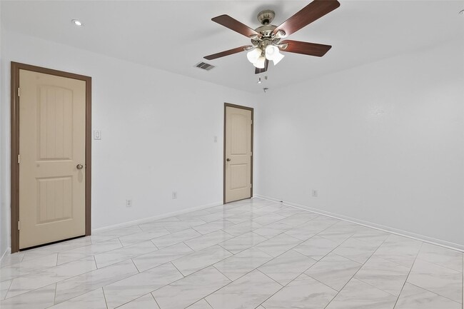 Building Photo - 9322 Limestone Ranch Ln