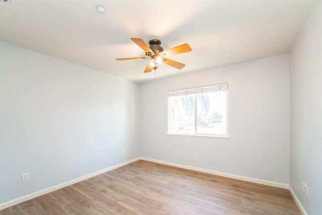 Building Photo - 2609 Intrigue Ln