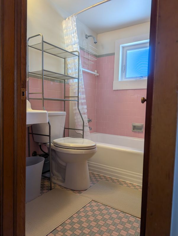 Building Photo - 325 Fulford Ave