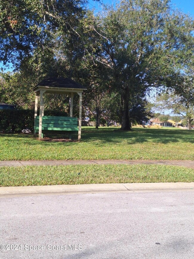 Building Photo - 4550 Bellaluna Dr