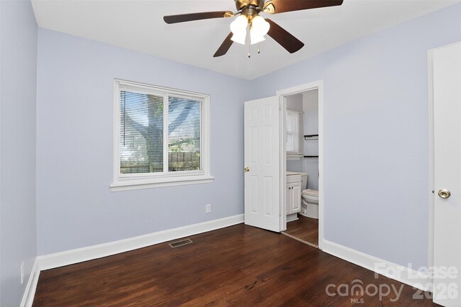 Building Photo - 1448 Anderson St