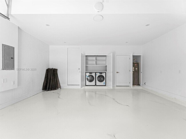 Building Photo - 17902 SW 149th Ct