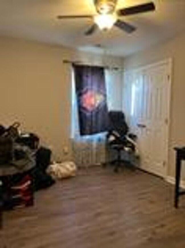 Building Photo - 108 Mimosa Cir