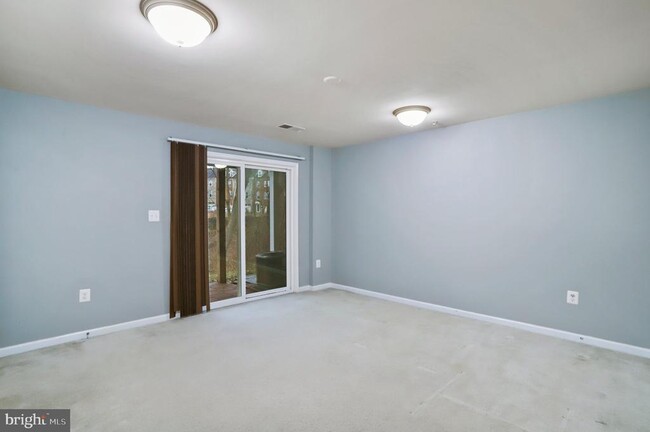 Building Photo - 8613 Enoch Pratt Dr
