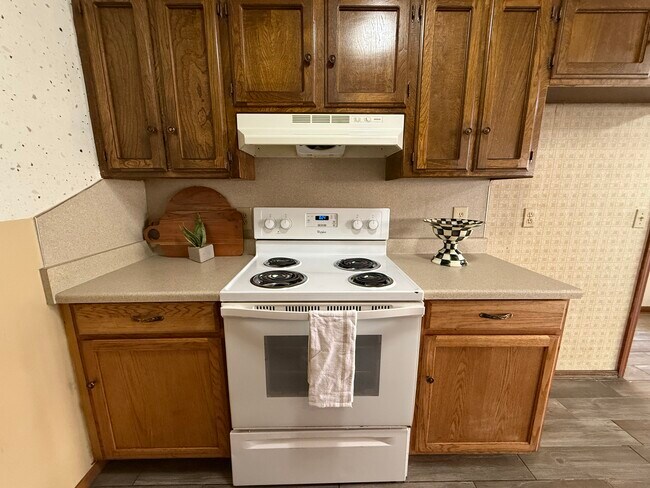 Building Photo - 7111 NW 30th Terrace