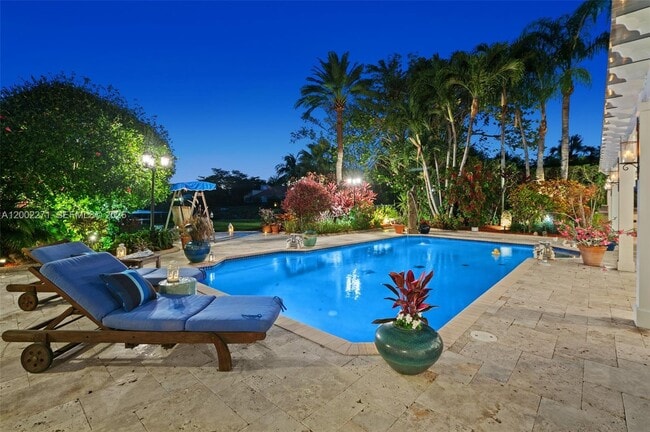 Building Photo - 10740 SW 74th Ct