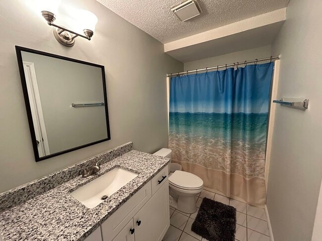 Building Photo - 2014 Hobbs Rd SE