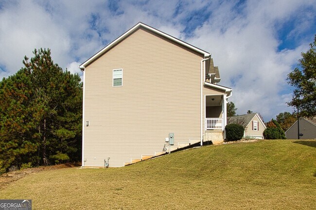 Building Photo - 960 Franklin Mill Trace