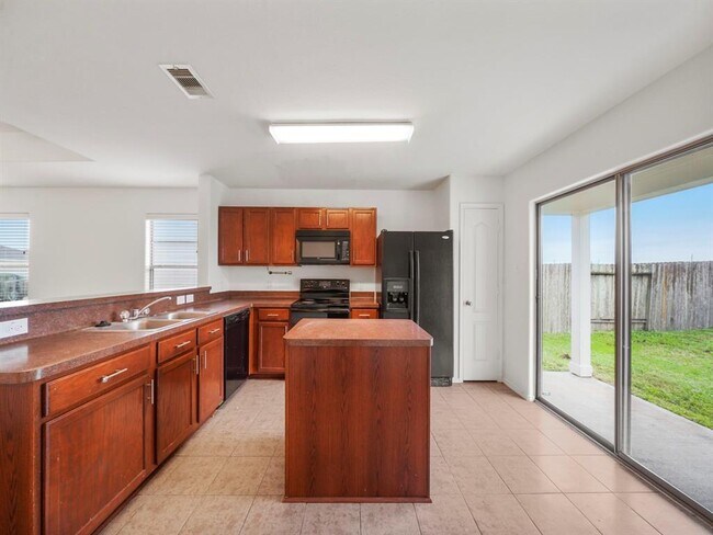 Building Photo - 526 Enchanted Springs Dr