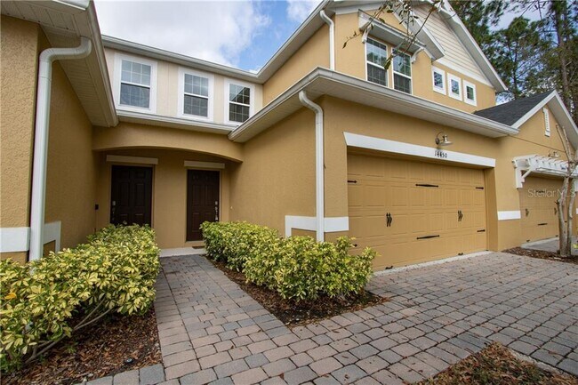 Building Photo - 14450 Desert Haven St