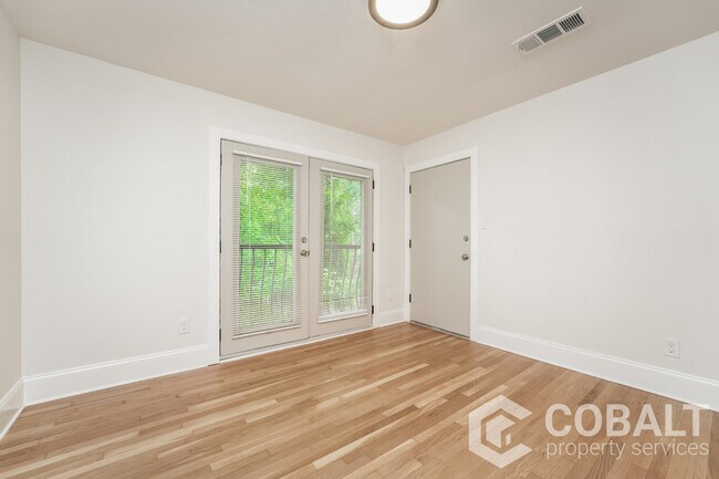 Building Photo - 755 St Charles Ave NE