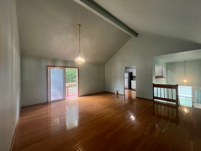 Building Photo - 965 Amberwood Pl