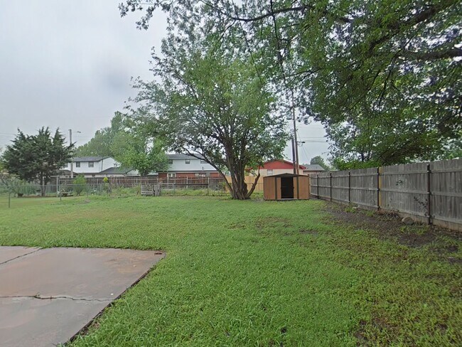 Building Photo - 318 NW 62nd St