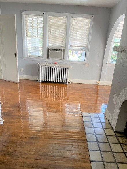 Building Photo - 6532 Wilkins Ave