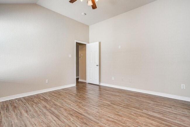 Building Photo - Perfectly located.  3 Bedroom, 2 Bath Home-  White Settlement ISD- 76108