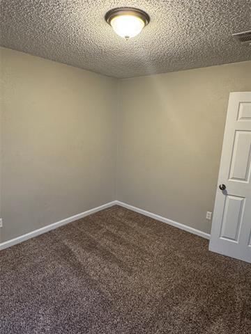 Building Photo - 2465 Chadwick Dr