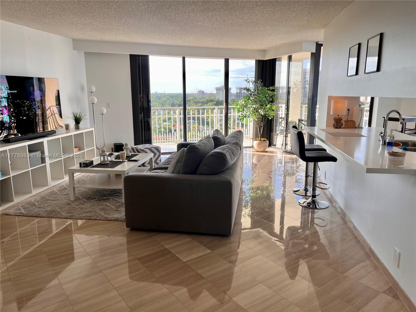 Building Photo - 4000 Towerside Ter