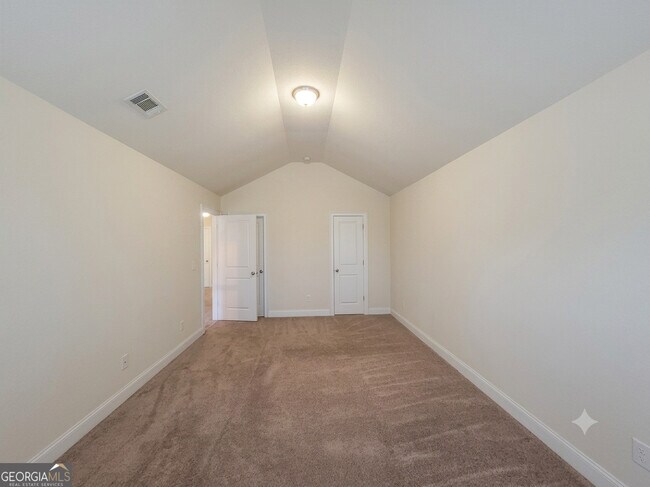 Building Photo - 165 Regency Pl