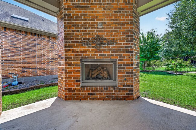 Building Photo - 17803 Hayward Hill Dr