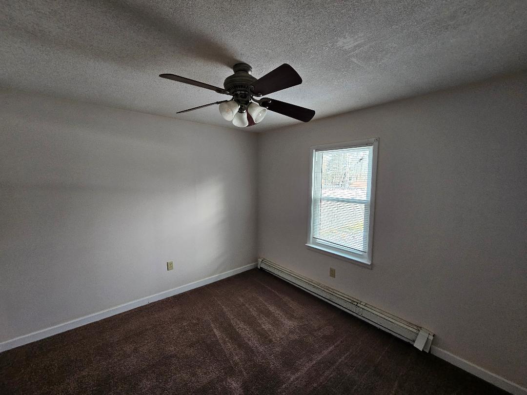 Building Photo - 416 Erie St