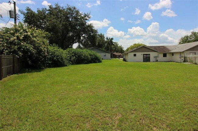 Building Photo - 6309 Highland Gardens Ct