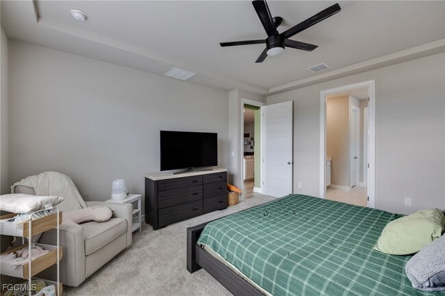 Building Photo - 44216 Saddlewood Ct