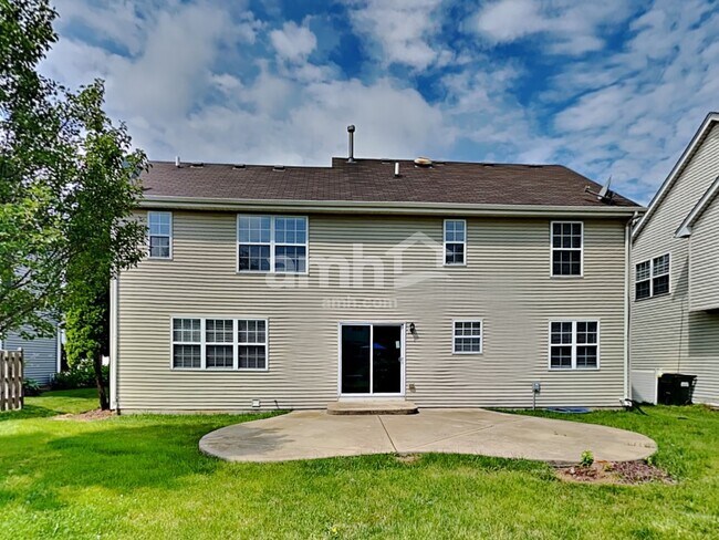 Building Photo - 1372 Deer Creek Ln